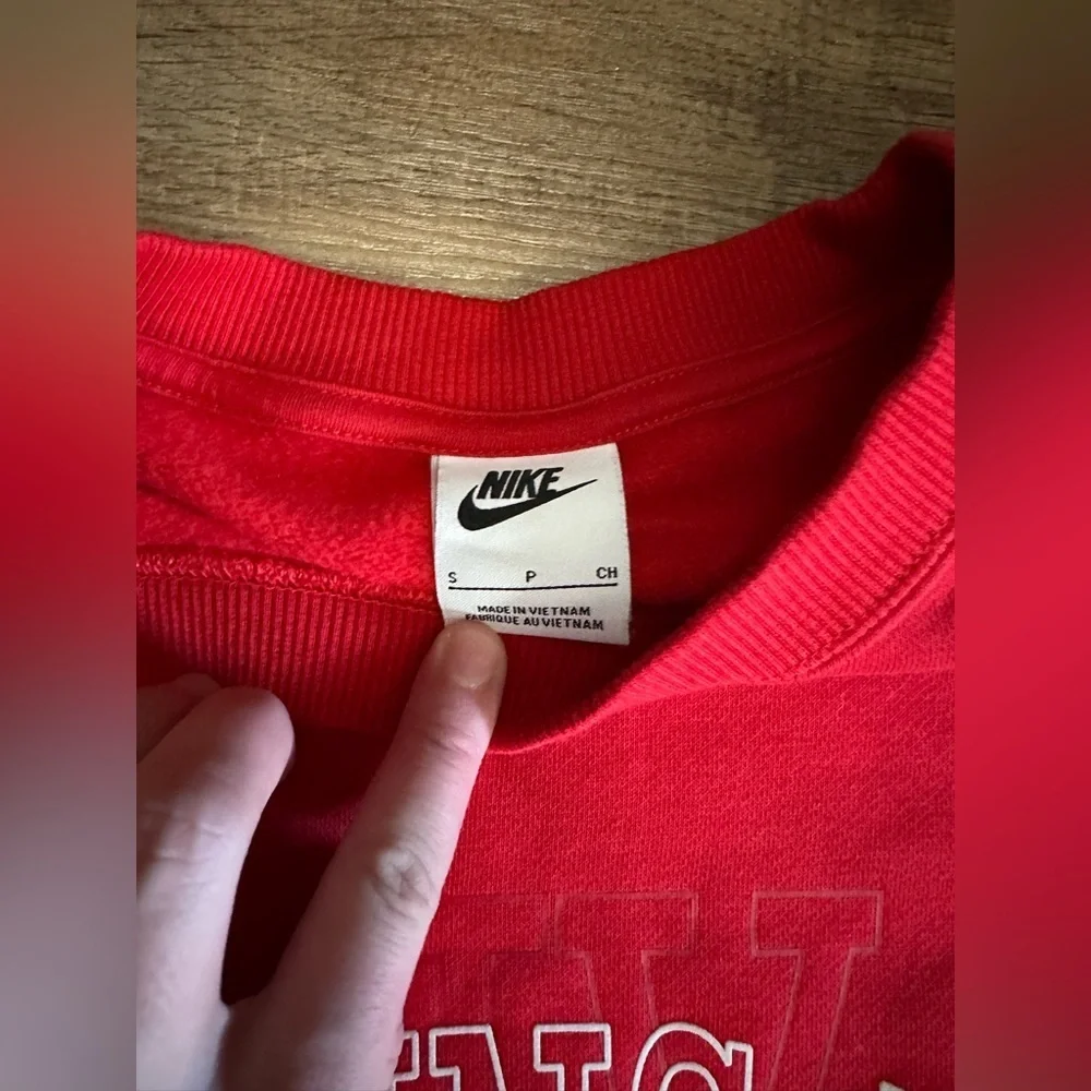 Nike sweatshirt